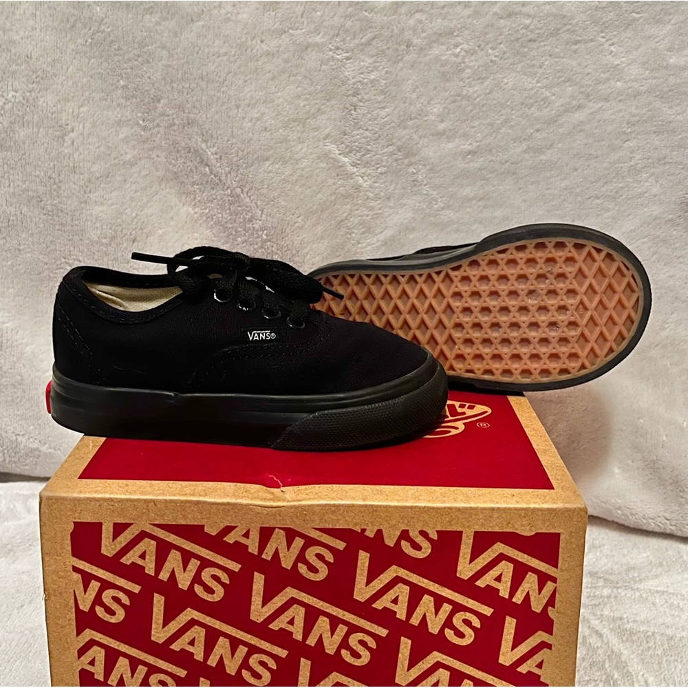 Toddler Black Canvas Vans